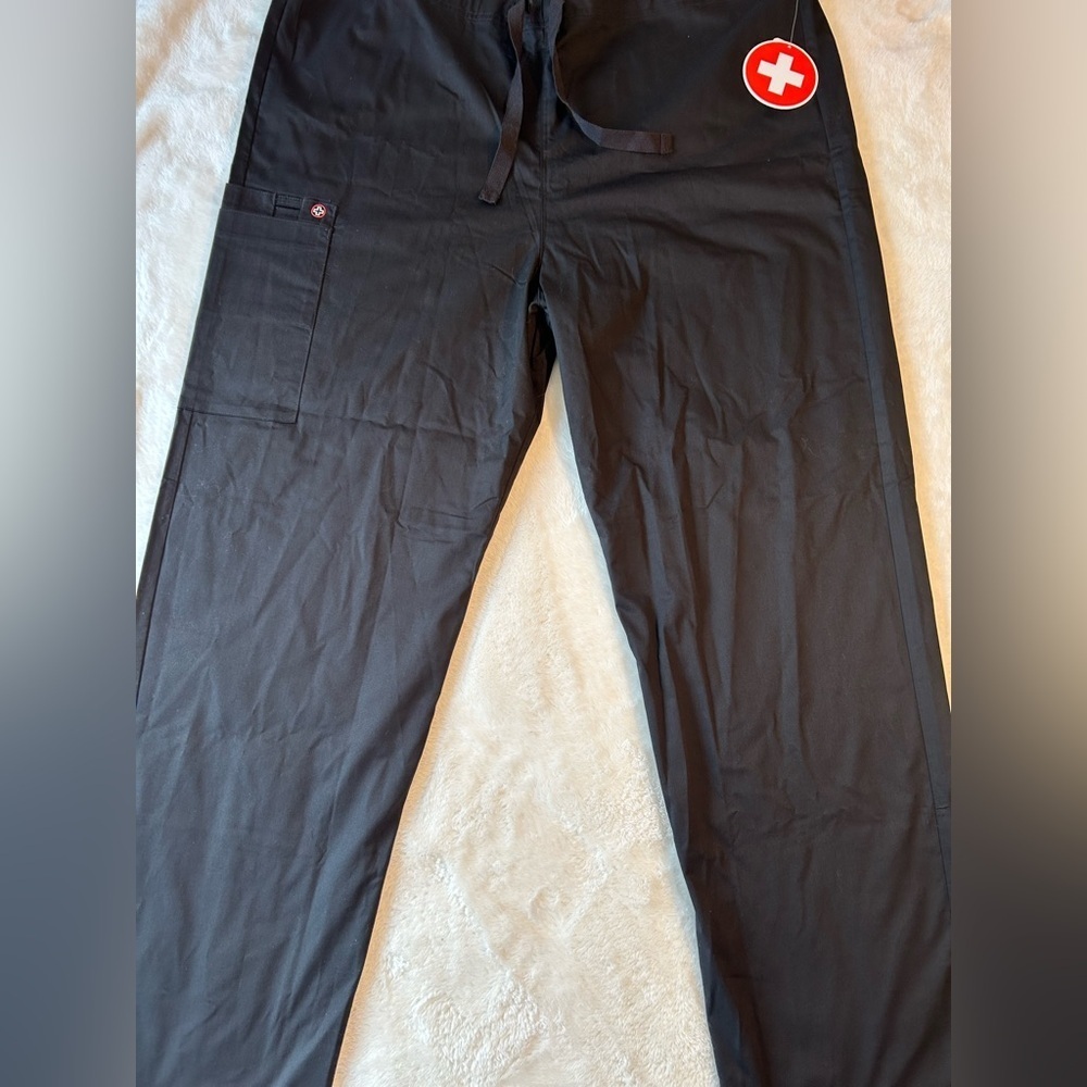 NWT- Women’s Black Scrub Pants